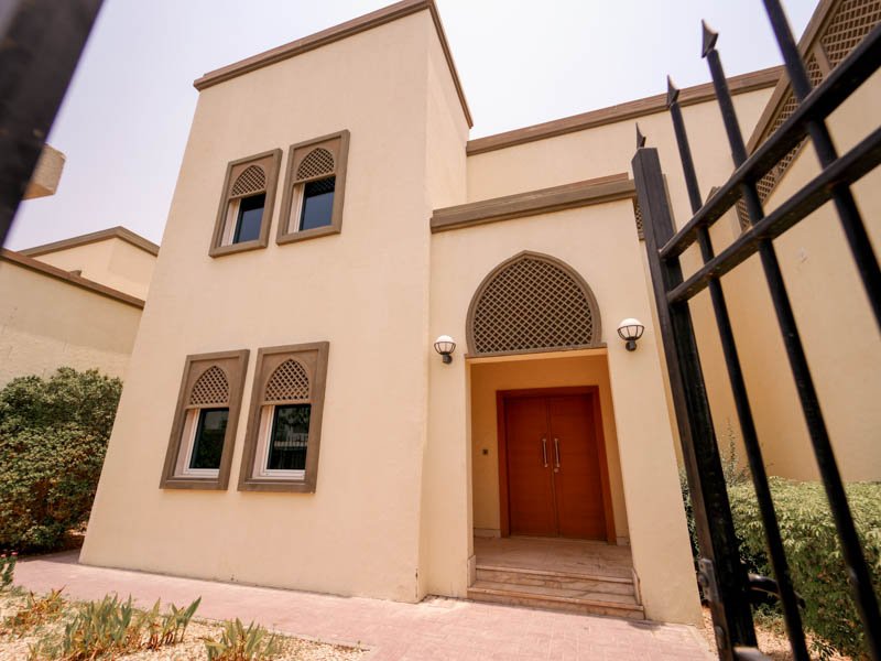 img-gallery