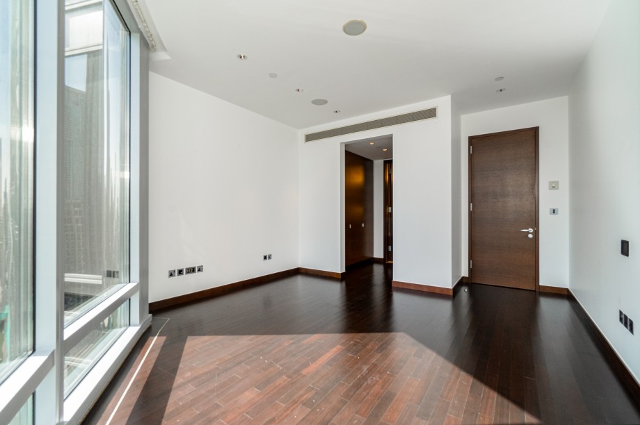 img-gallery