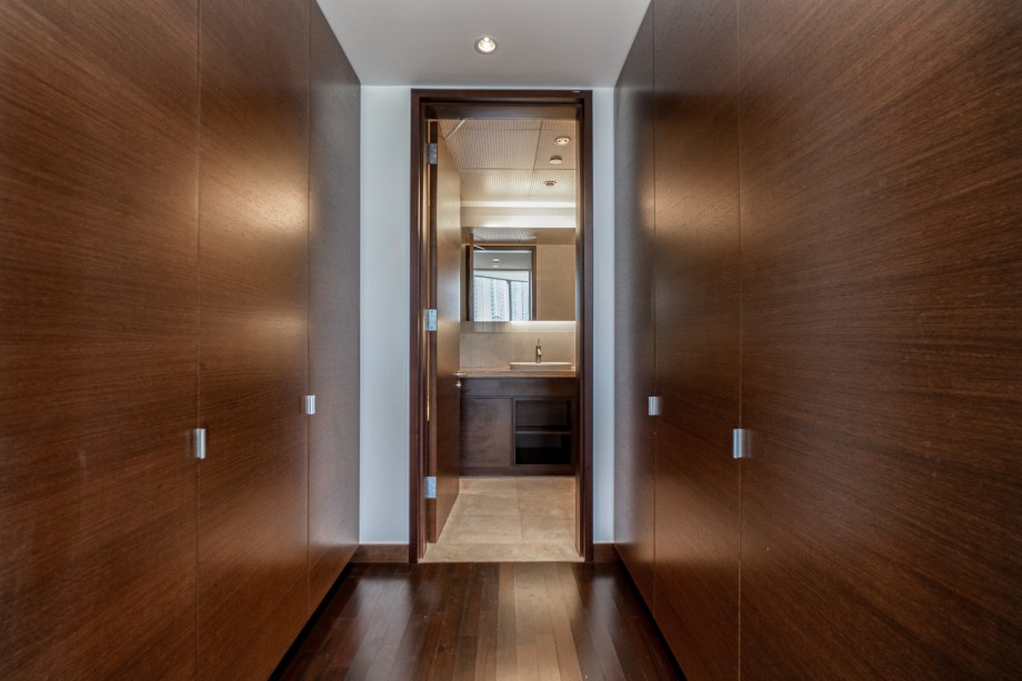 img-gallery