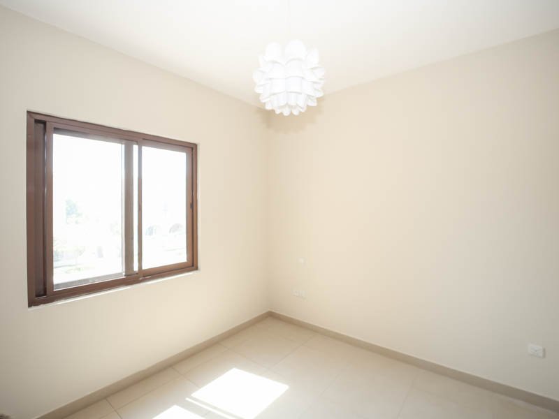 img-gallery