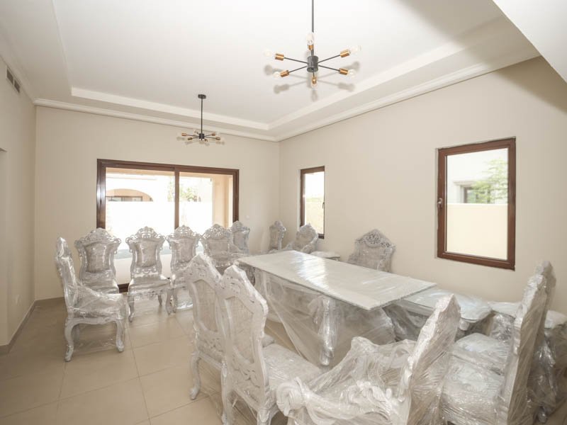 img-gallery