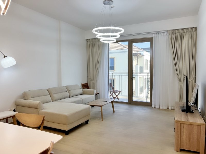 img-gallery