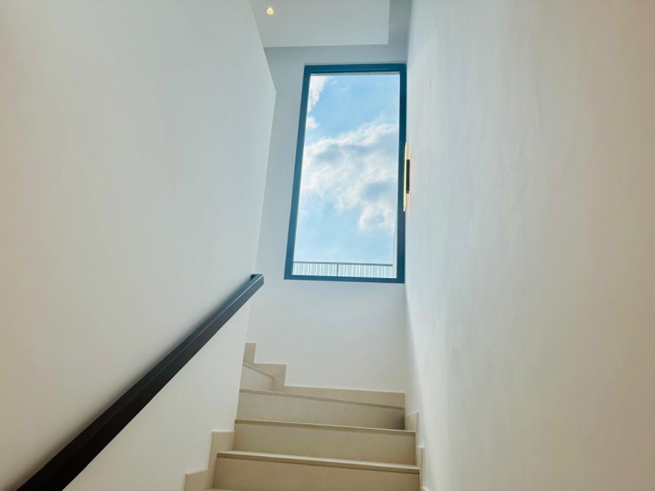 img-gallery