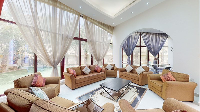 img-gallery