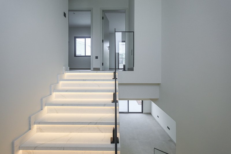 img-gallery