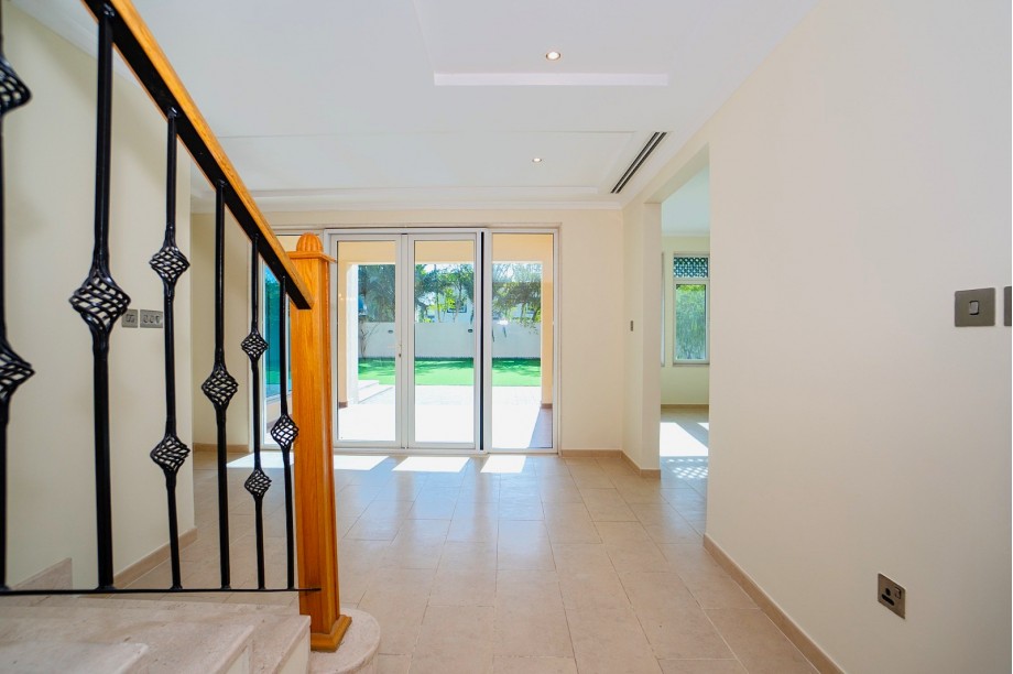 img-gallery
