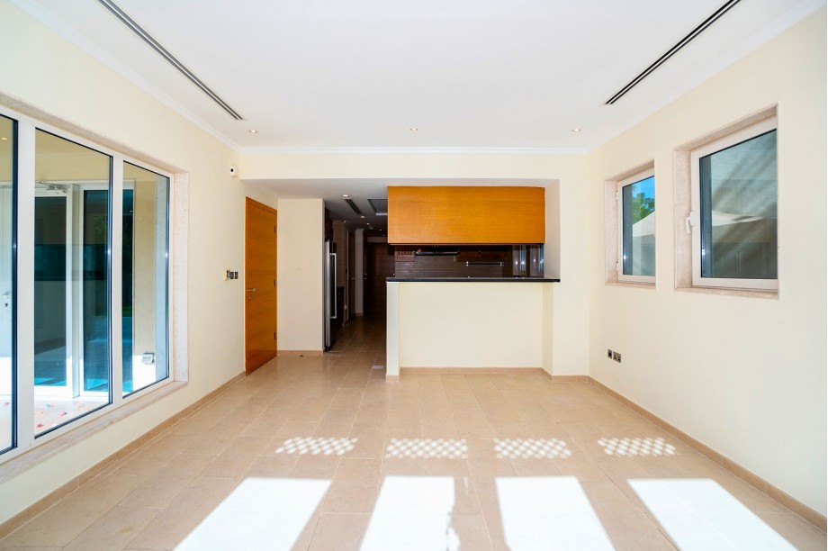 img-gallery
