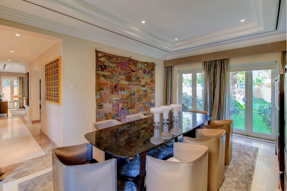 img-gallery