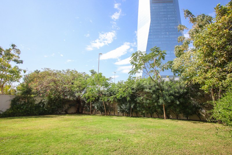 img-gallery