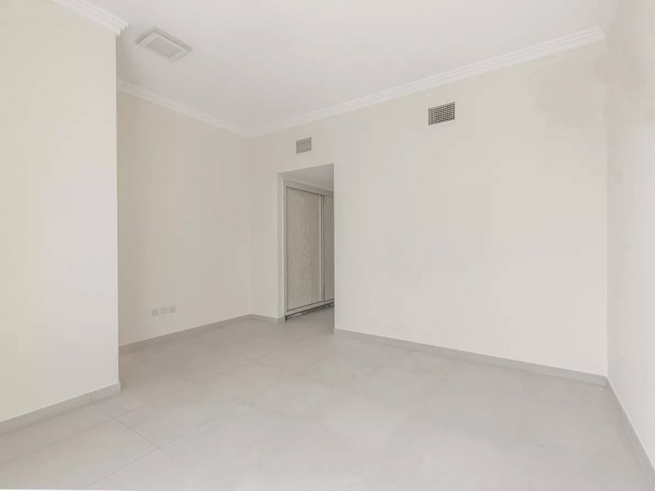 img-gallery