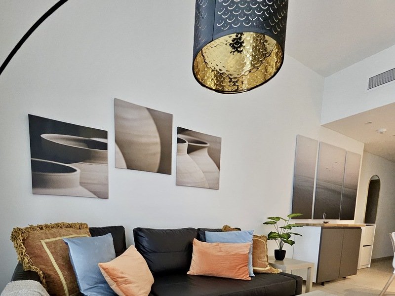 img-gallery