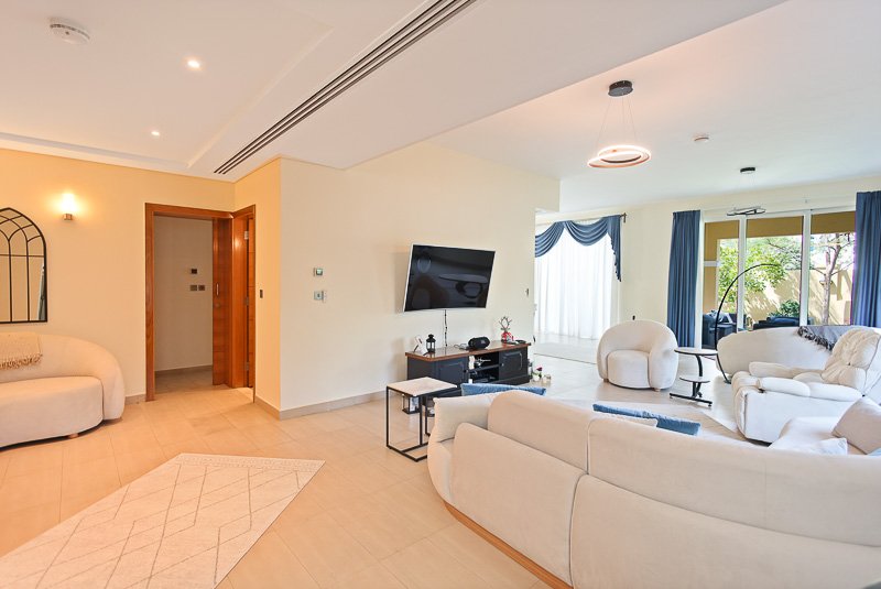 img-gallery
