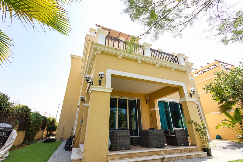 img-gallery
