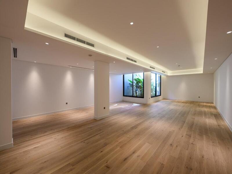 img-gallery