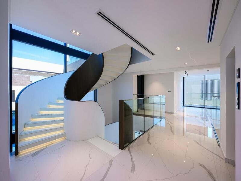 img-gallery