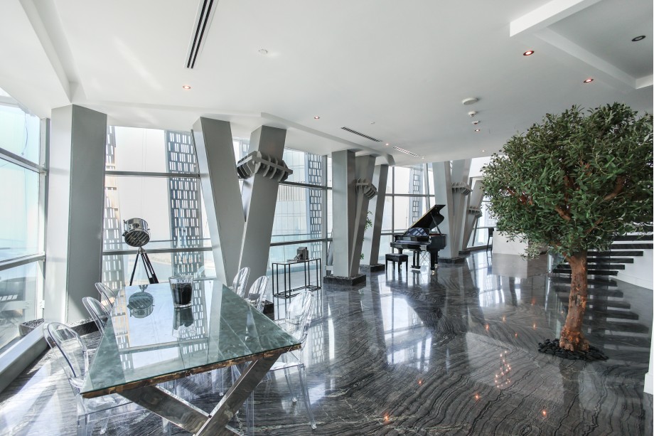 img-gallery