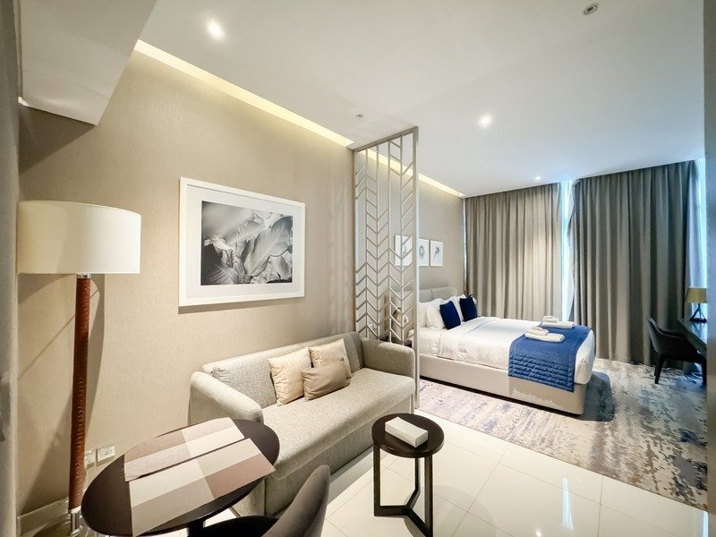 img-gallery