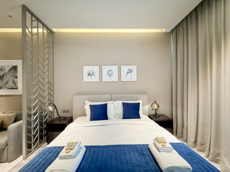 img-gallery