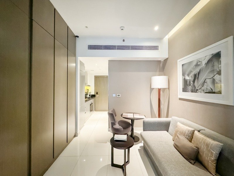 img-gallery