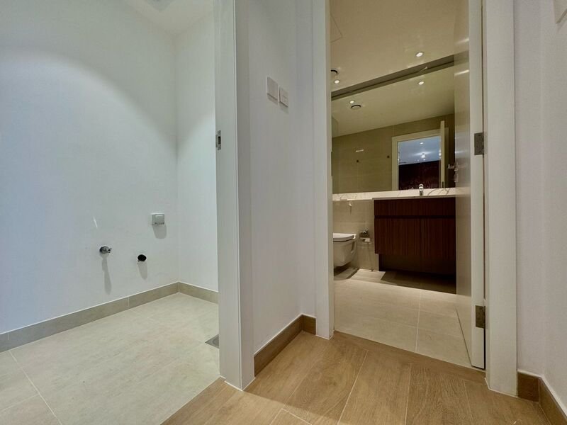 img-gallery