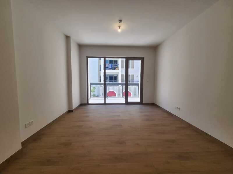 img-gallery