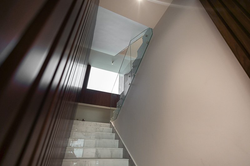 img-gallery