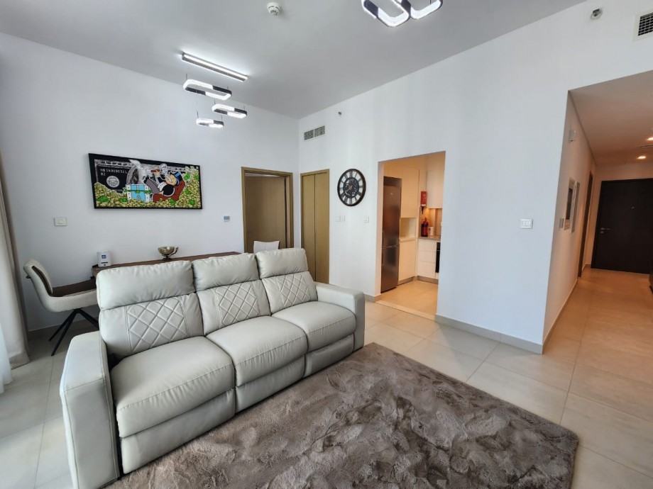 img-gallery