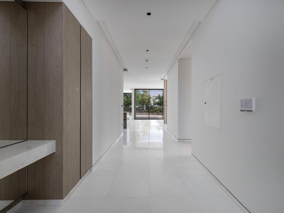 img-gallery