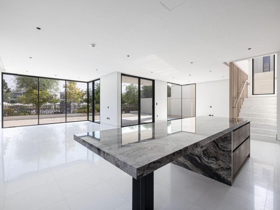 img-gallery