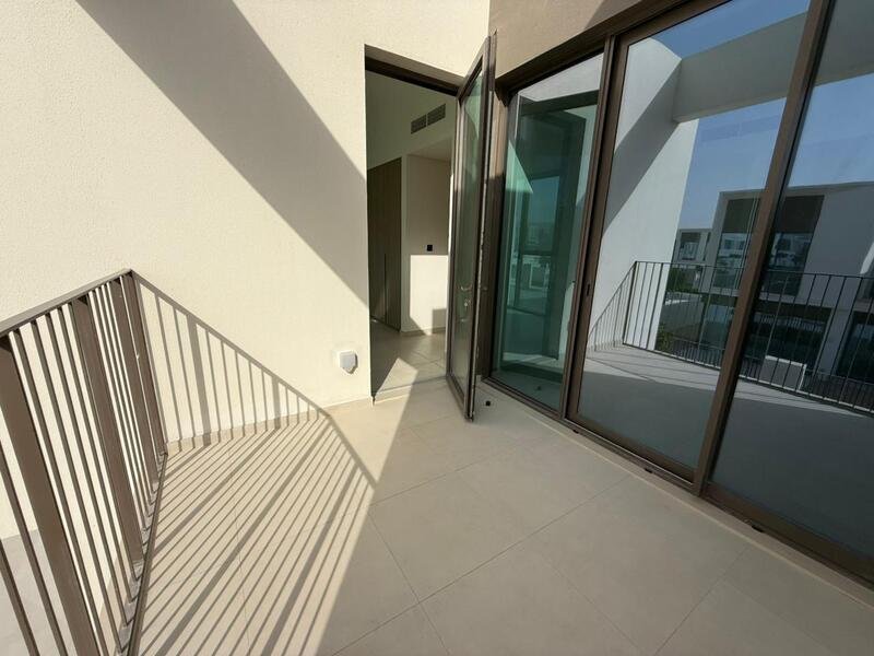 img-gallery