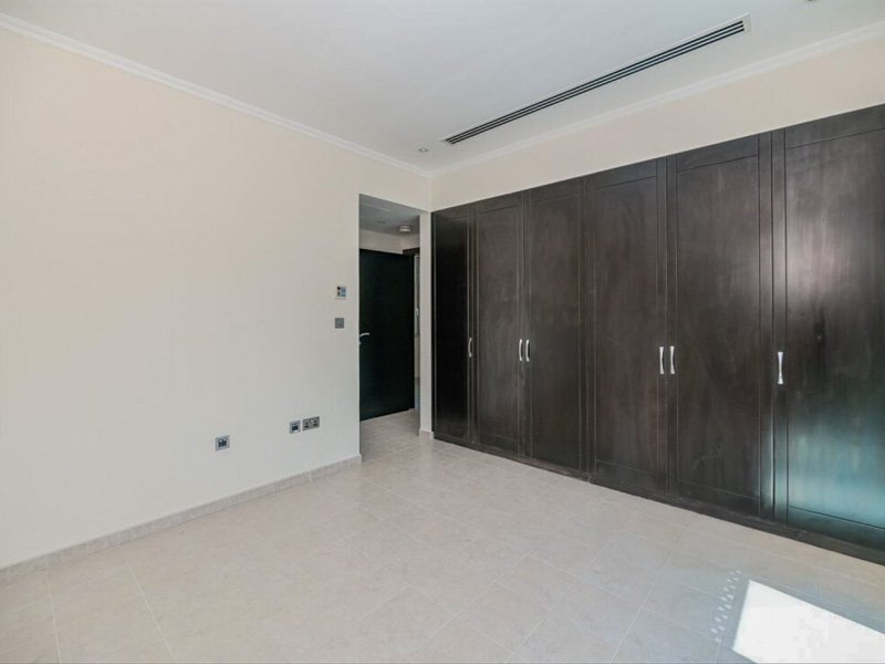 img-gallery