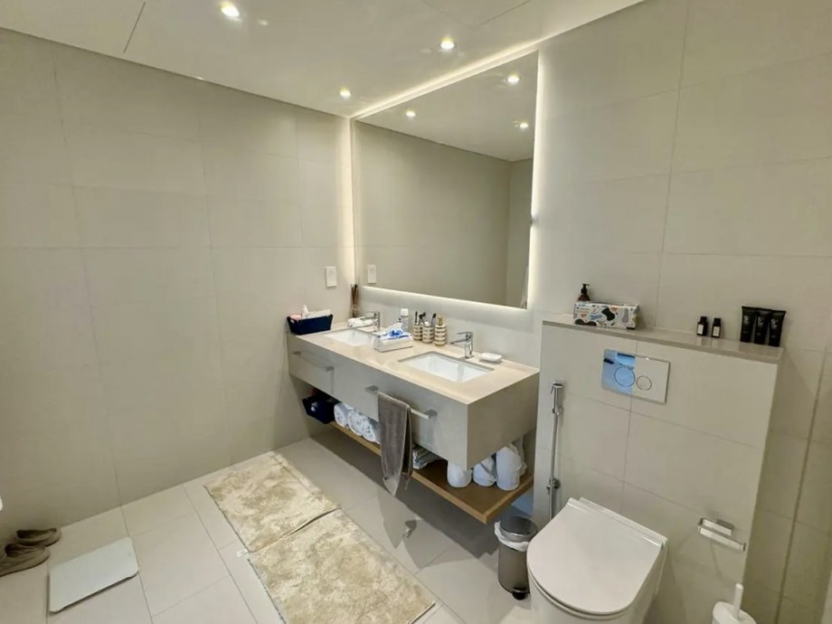img-gallery