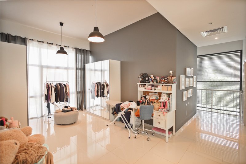 img-gallery