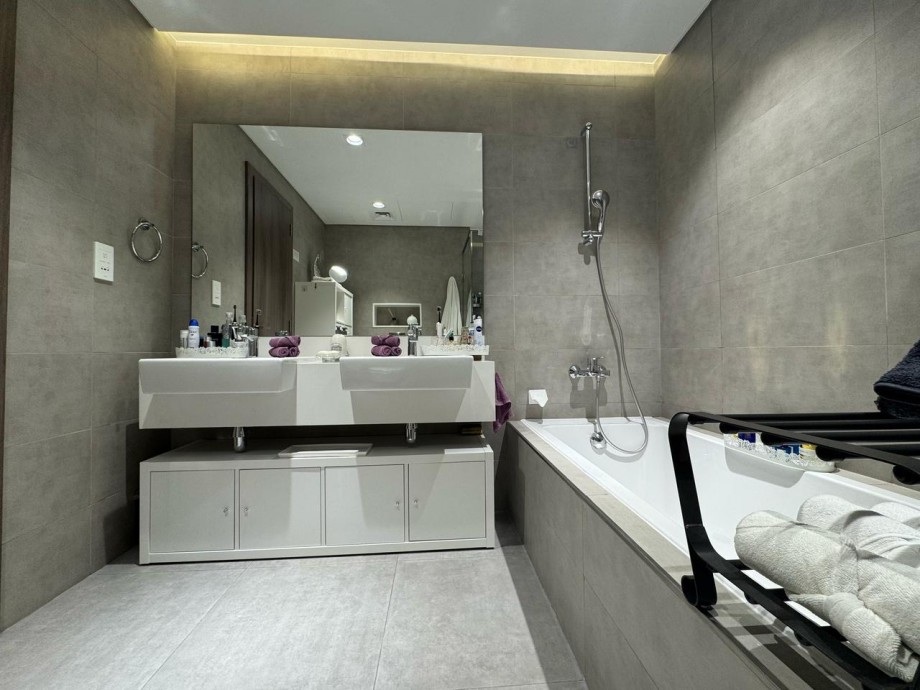 img-gallery