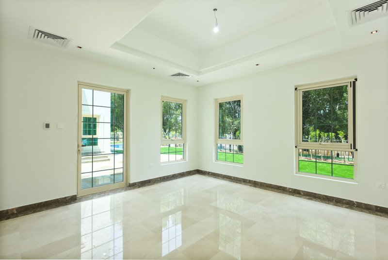 img-gallery