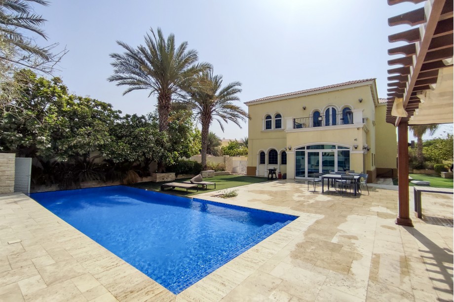 Villa Jumeirah Park - picture 3