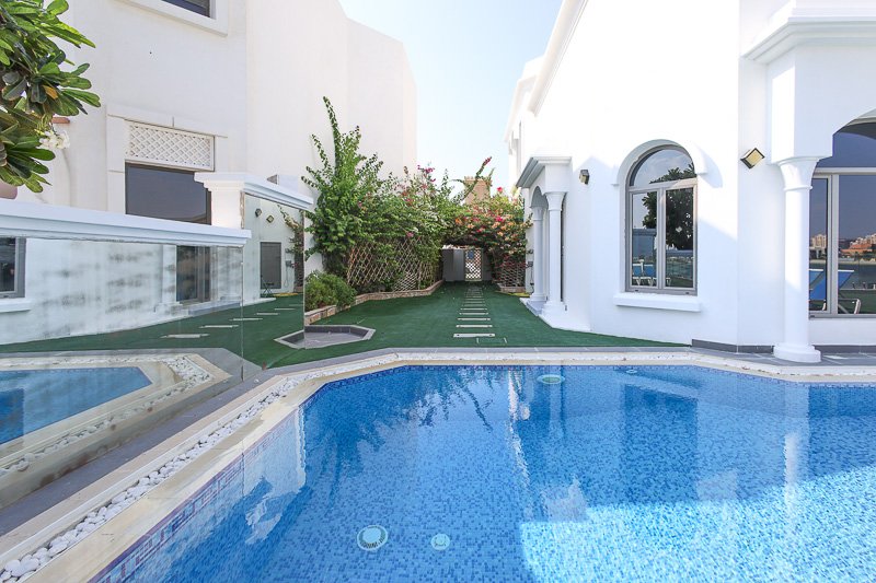 Villa Palm Jumeirah - picture 3