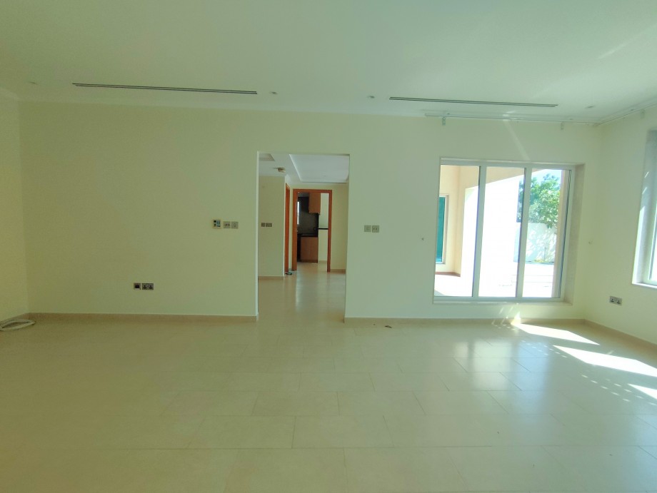 Villa Jumeirah Park - picture 5