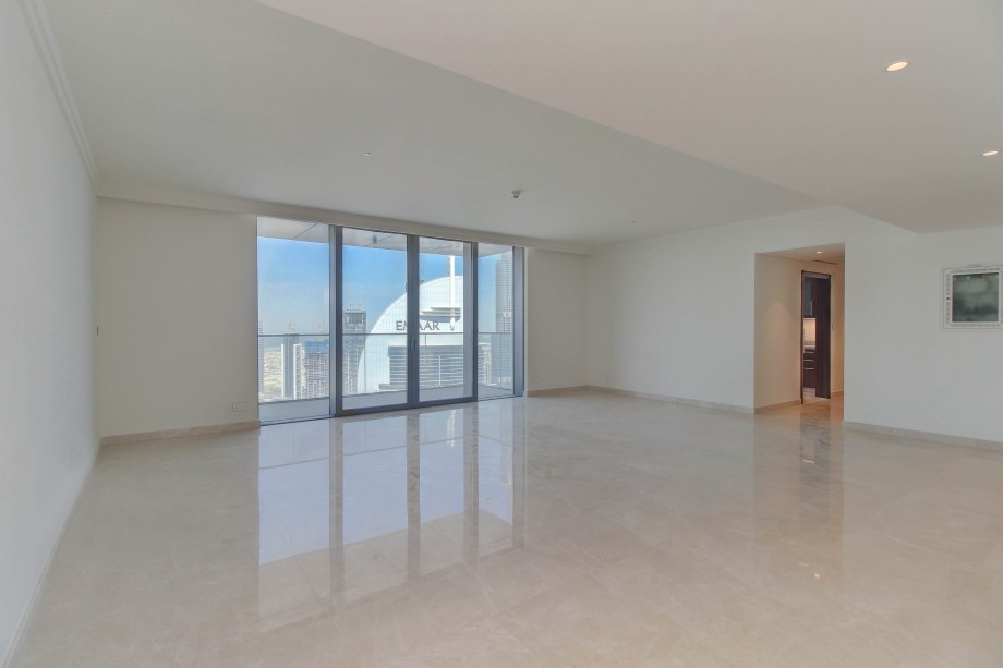 4 Bedroom Penthouse to rent in Downtown Dubai - picture 4