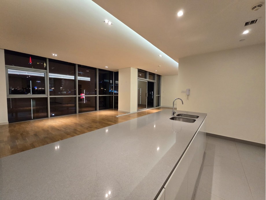 Apartment City Walk - picture 3