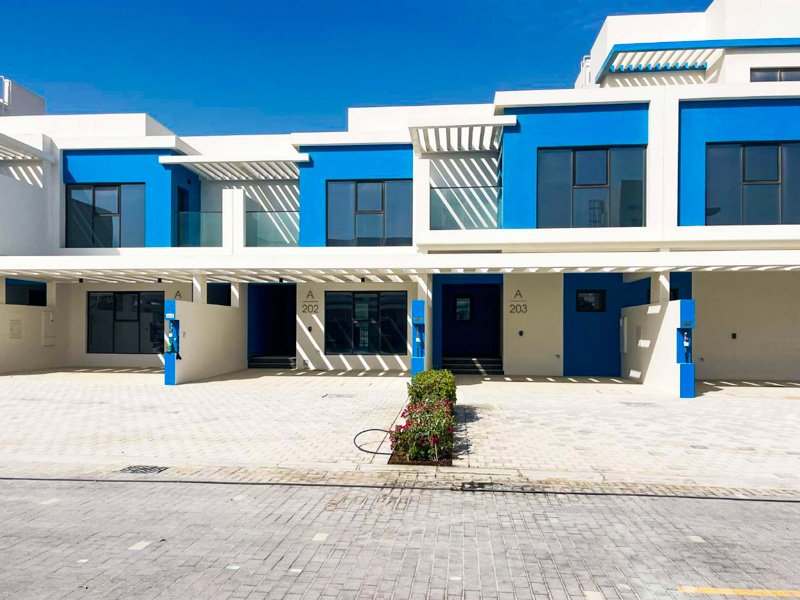 تاون هاوس Damac Lagoons