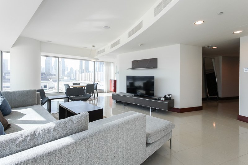 2 Bedroom Apartment to rent in World Trade Center - picture 1