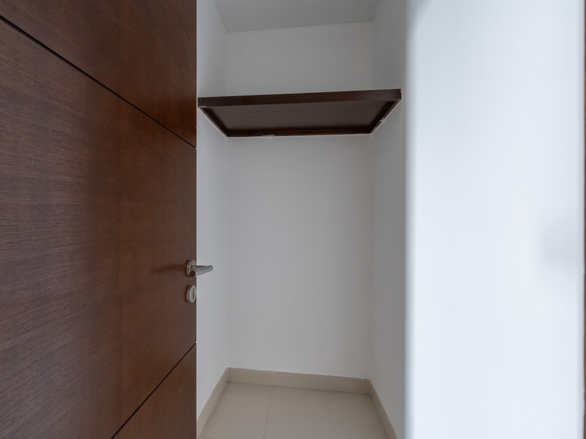 img-gallery