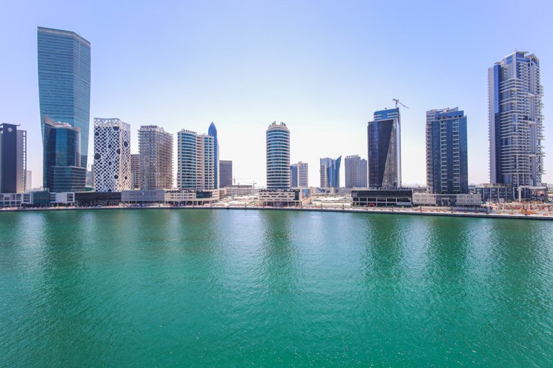 4-комнатная квартира в... - picture 1