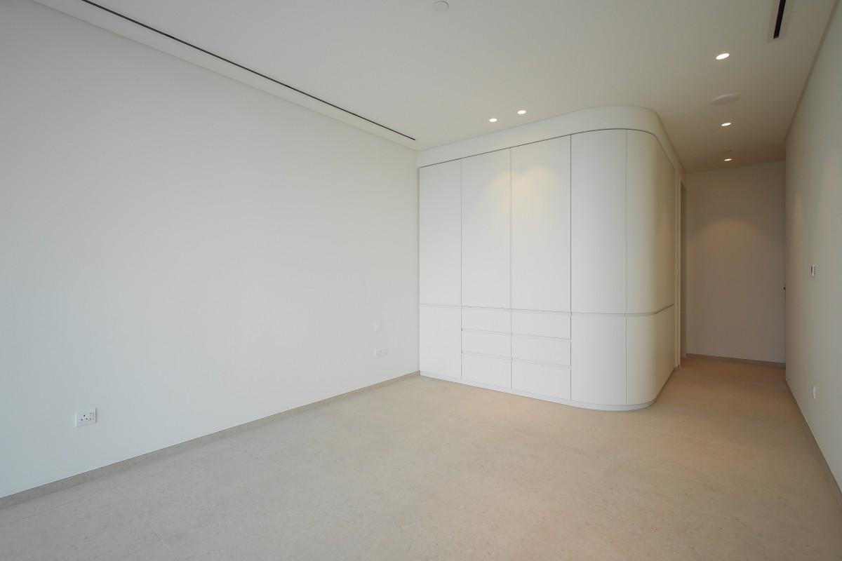 img-gallery