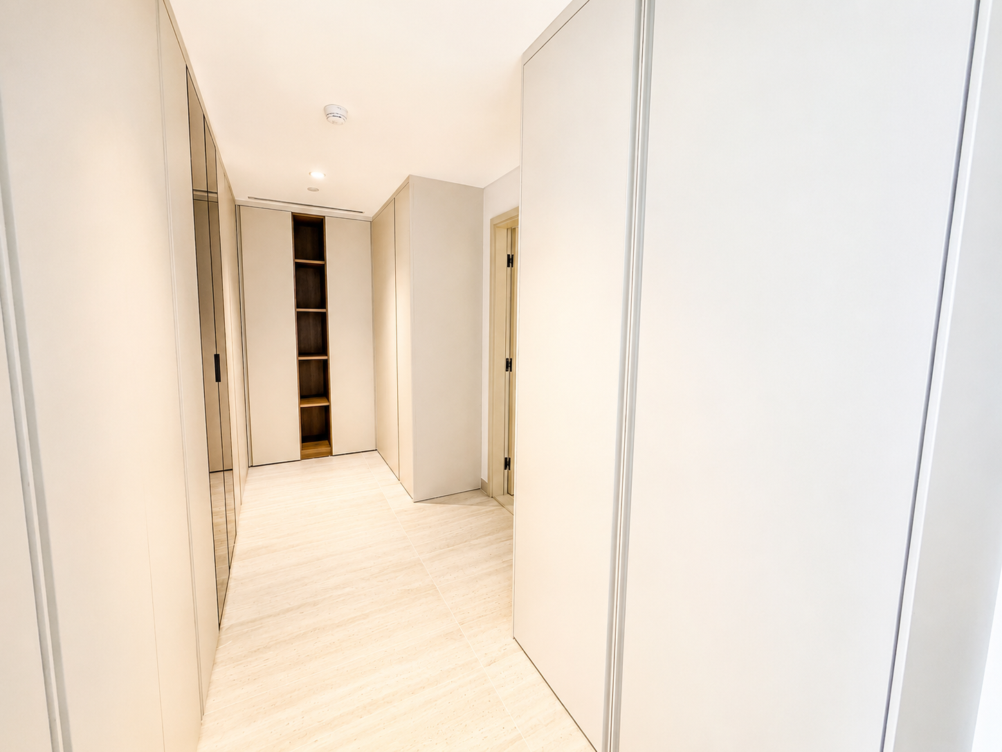 img-gallery