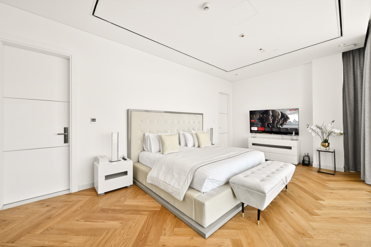 img-gallery