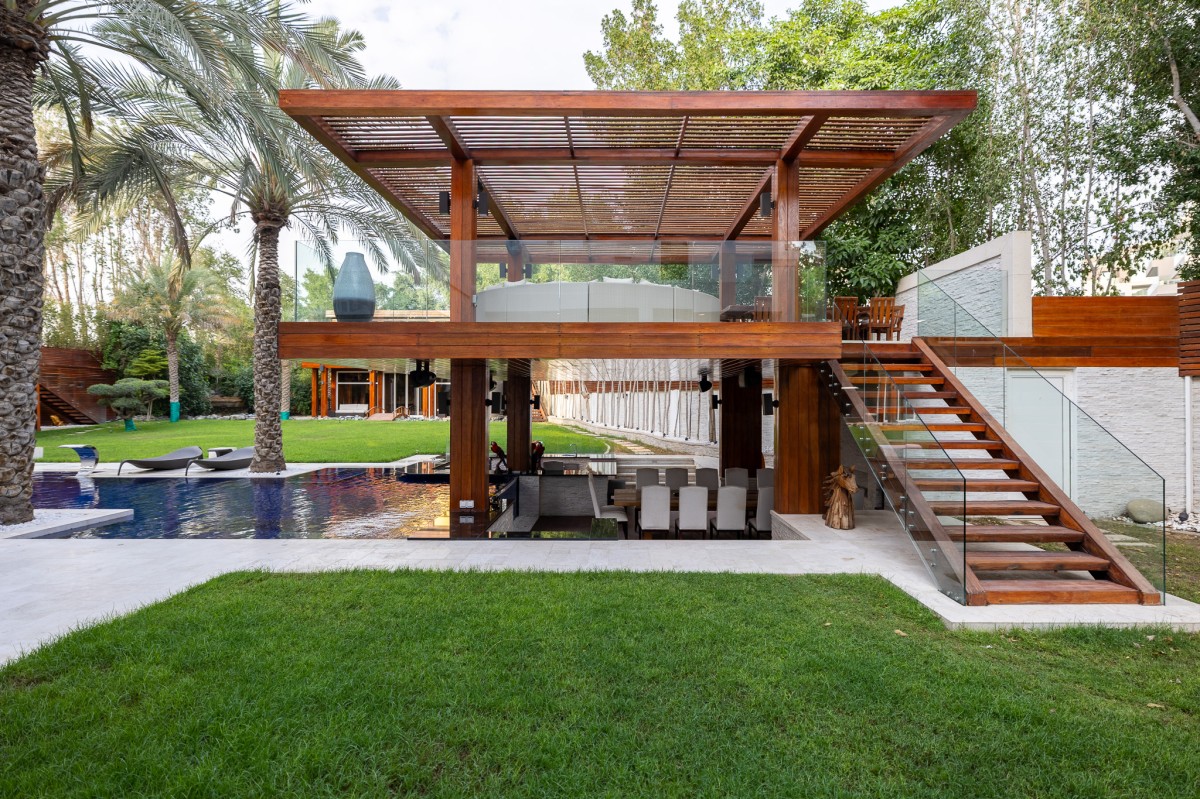 img-gallery