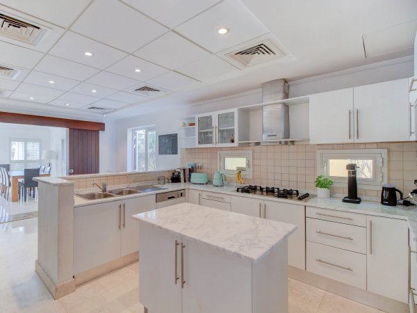 فيلا The Lakes - picture 4