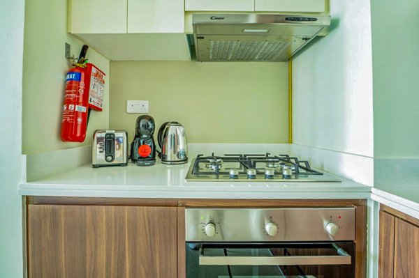 2 Bedroom Apartment to rent... - picture 5